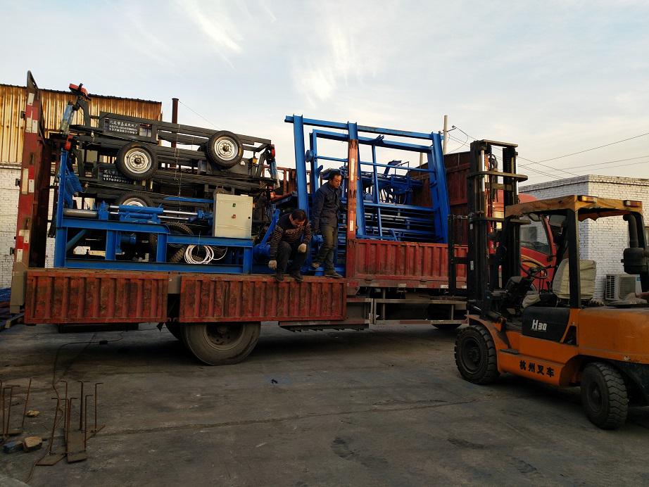 鑫業(yè)機械發(fā)貨現(xiàn)場